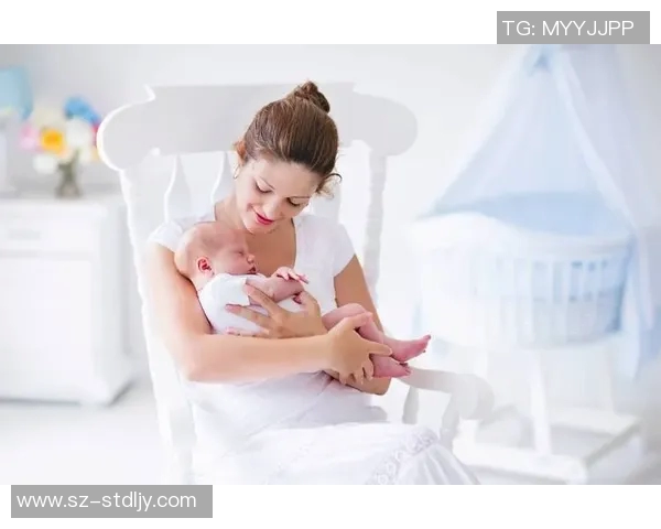 月嫂服务全方位解析：从产后护理到育婴指导，专业月嫂助力家庭幸福生活