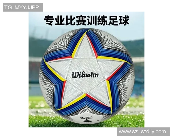 五角星足球明星联名款全新发布引领时尚潮流与运动激情的完美结合 五角星足球明星联名款全新发布引领时尚潮流与运动激情的完美结合